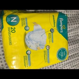 Pampers swaddlers